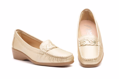 Kiowa Mujer Piel Platino Cuña