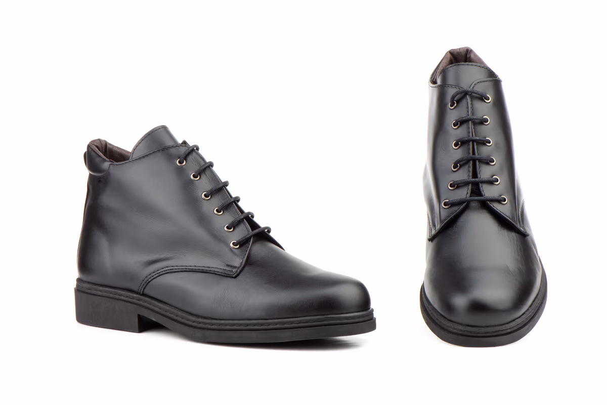 Botín Hombre Piel Negro Cordones Suela Cosida