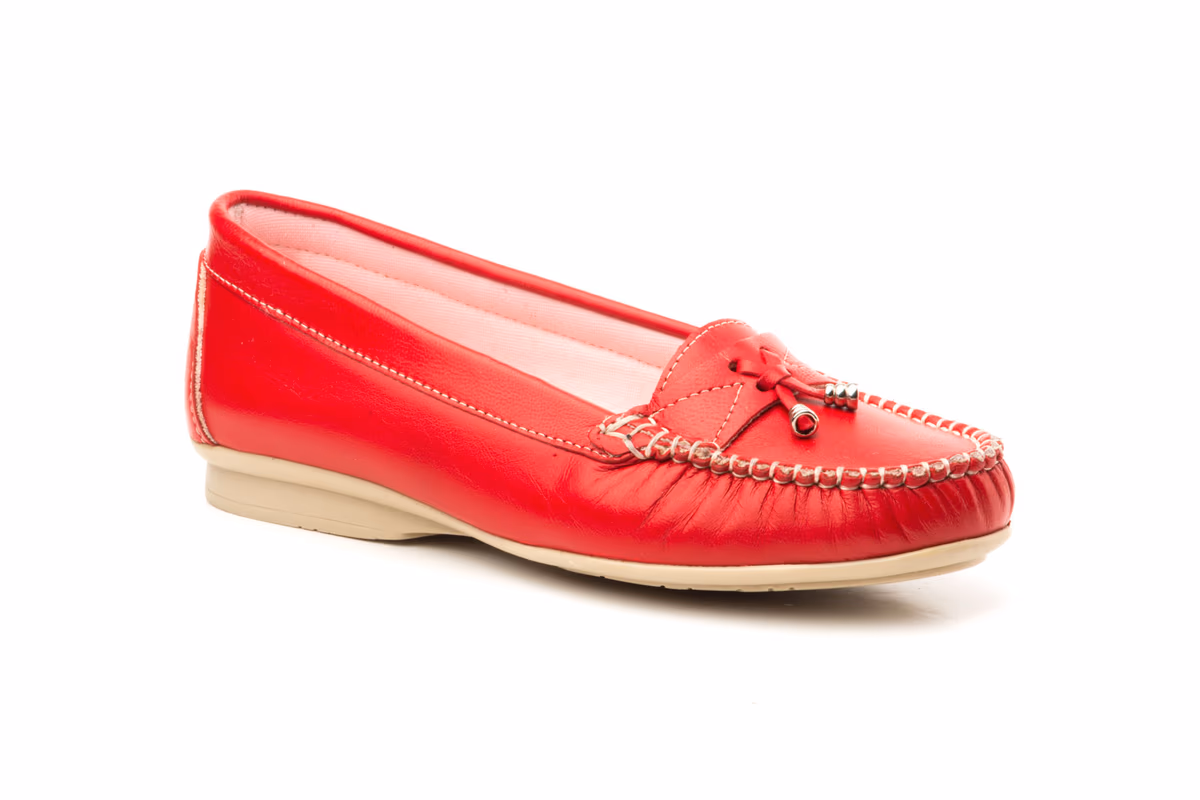 Kiowa Mujer Piel Rojo Borlas Metal