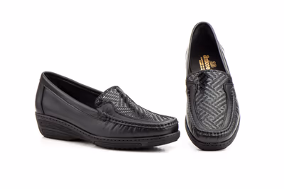 Kiowa Mujer Piel Negro Cuña