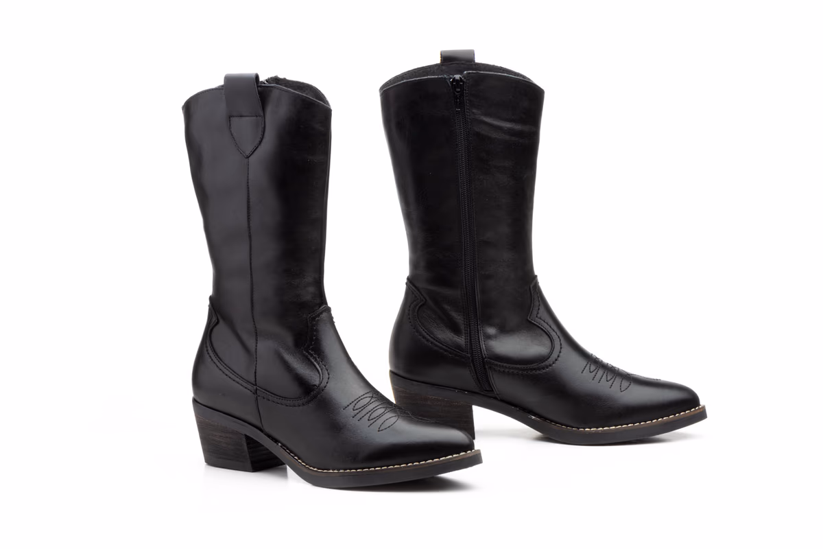 Botas Camperas Mujer Piel Napa Negra Tacón Cubano