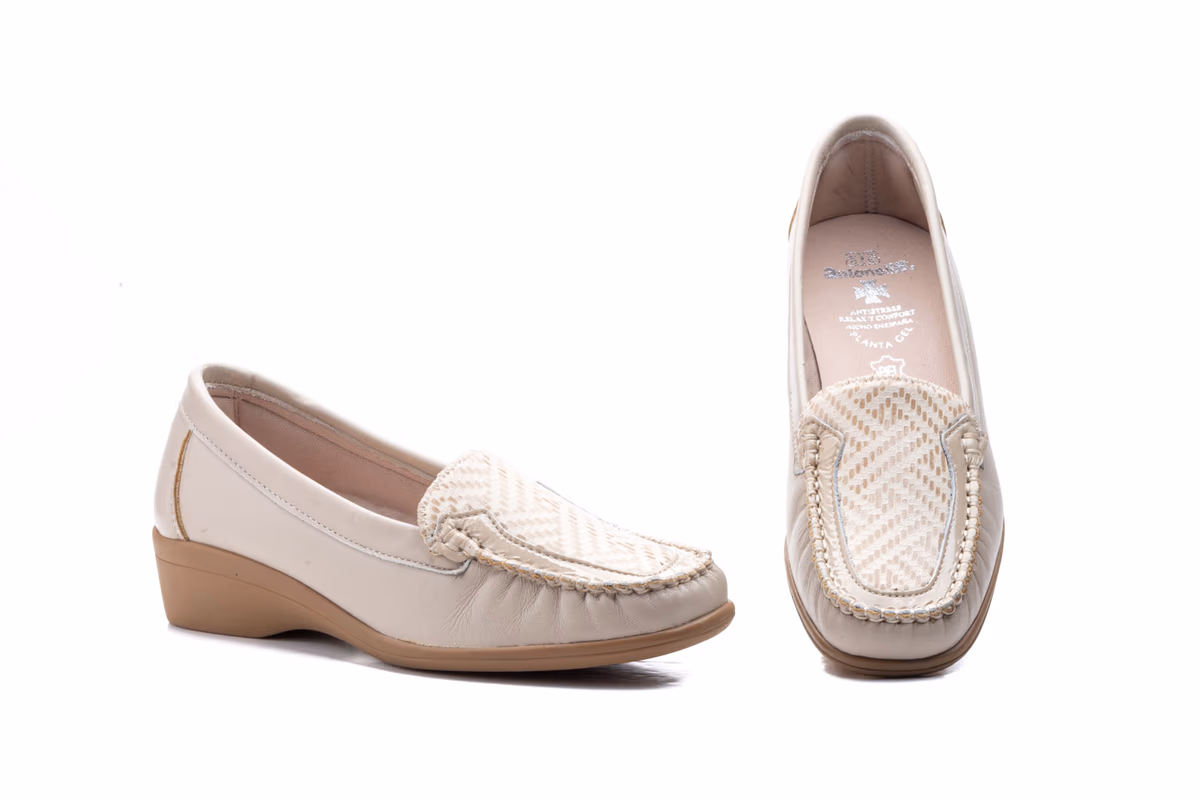 Kiowa Mujer Piel Beige Lycra Elástica