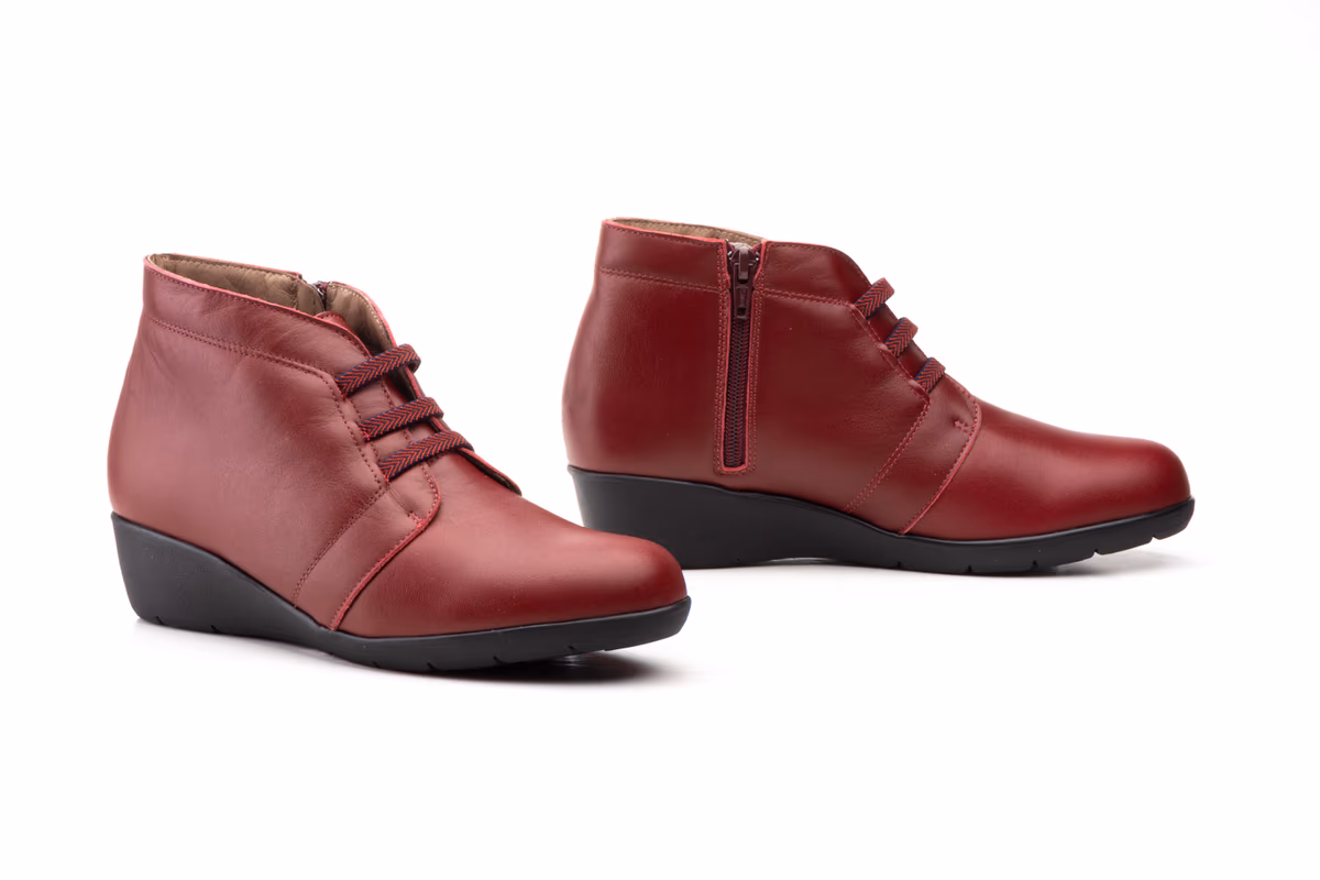 Botín Mujer Piel Burdeos Elásticos