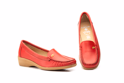 Kiowa Mujer Piel Rojo Antonella