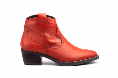 Botín Campero Mujer Piel Rojo Tacón Cubano - 3