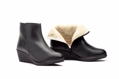 Botín Mujer Piel Negro Cuña