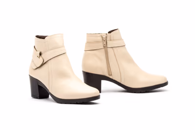 Botín Mujer Piel Beige Tacón