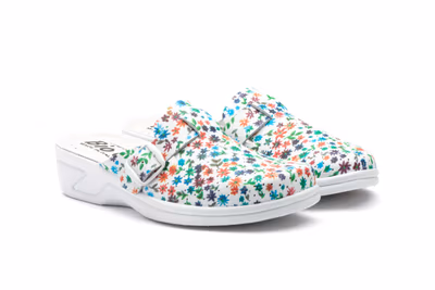 Zuecos Mujer Piel Multi Perforado Hebilla BioUp - 5