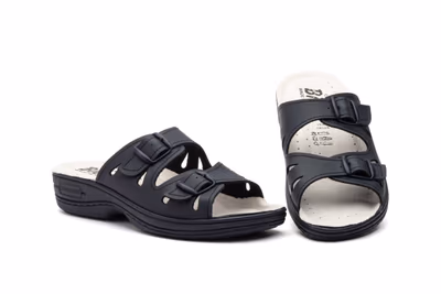 Zuecos Mujer Piel Azul Hebillas BioUp