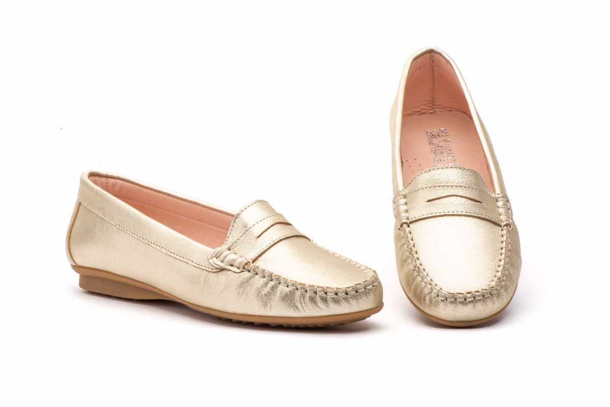 Kiowa Mujer Piel Platino