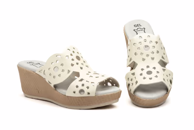 Sandalias Vaquetillas Mujer Piel Hielo Cuña Picado