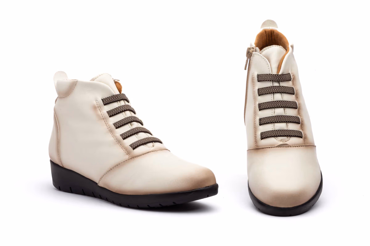 Botín Mujer Piel Beige Cordones Elásticos Cremallera Cuña