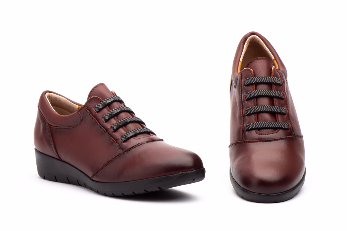 Deportivos Mujer Piel Burdeos Elásticos