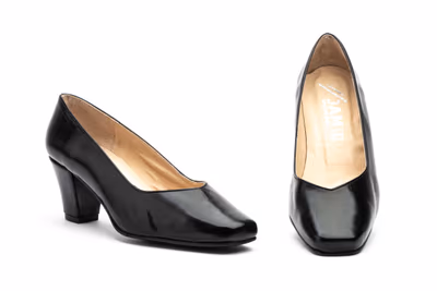 Salón Mujer Piel Negro Tacón