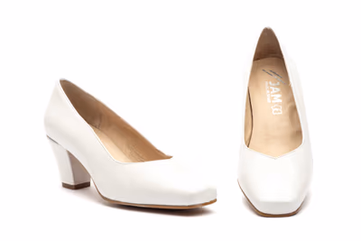 Salón Mujer Piel Salinas Tacón