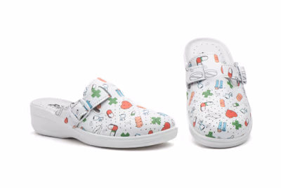 Zuecos Mujer Enfermera Farma Perforado