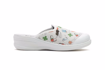 Zuecos Mujer Enfermera Farma Perforado - 3