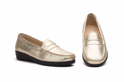 Kiowa Mujer Piel Platino