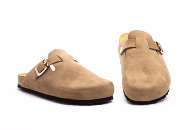 Zueco Piel Taupe Hebilla