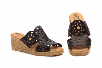 Sandalias Vaquetillas Mujer Piel Marrón Picado Cuña