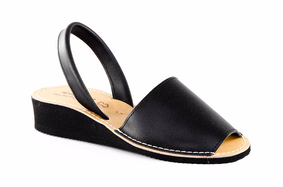 Ibicencas Menorquina Mujer Piel Negro Cuña